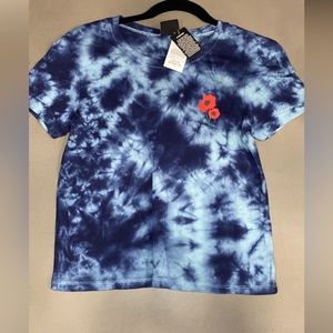 Woman’s shirt - Size Small